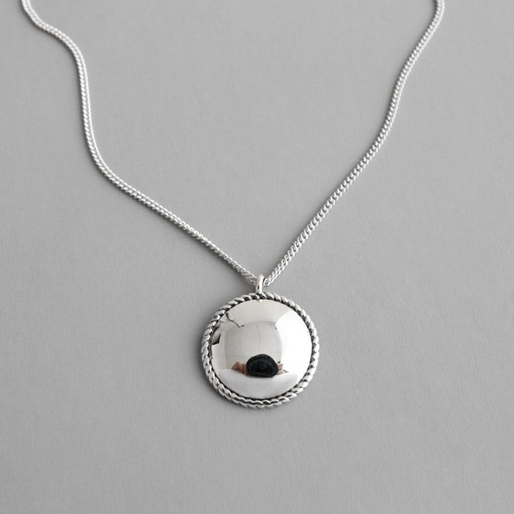 CRLi Carl Imro Vintage Geometry Twisted Round 925 Sterling Silver Necklace